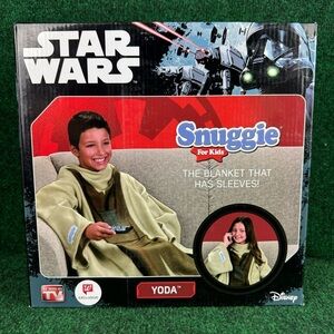 Star Wars Yoda Snuggie Youth Kids Blanket with Sleeves Disney Size 54x42" New